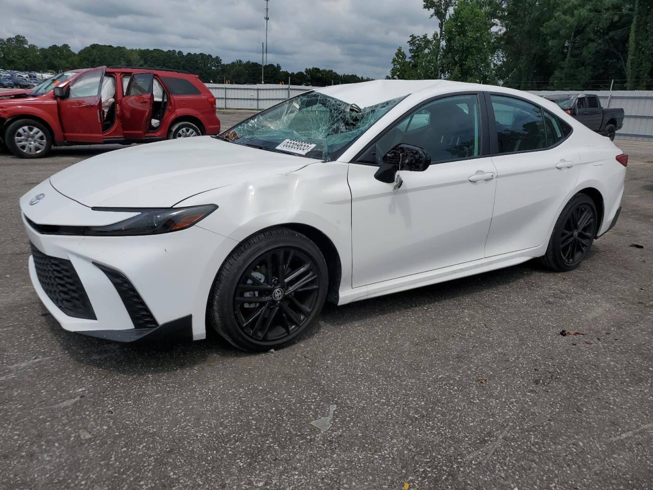 TOYOTA CAMRY XSE