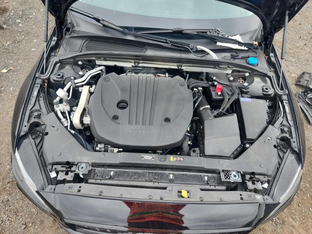 2022 VOLVO S60 B5 MOM - 7JRL12TZ8NG165844