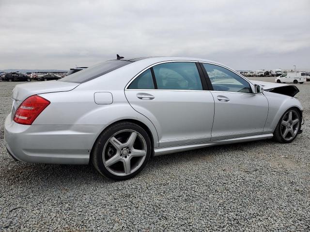 MERCEDES-BENZ S 550 2013 silver  gas WDDNG7DBXDA505300 photo #4