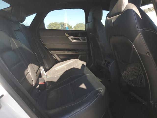 2016 JAGUAR XF R - SPO SAJBF4BV7GCY15961
