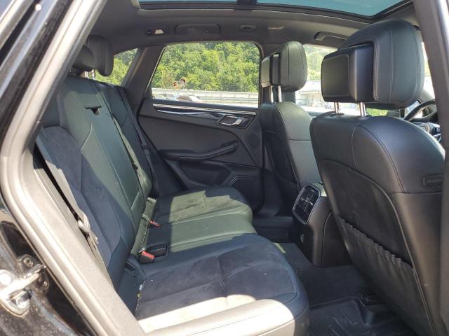 2017 PORSCHE MACAN - WP1AA2A51HLB02455
