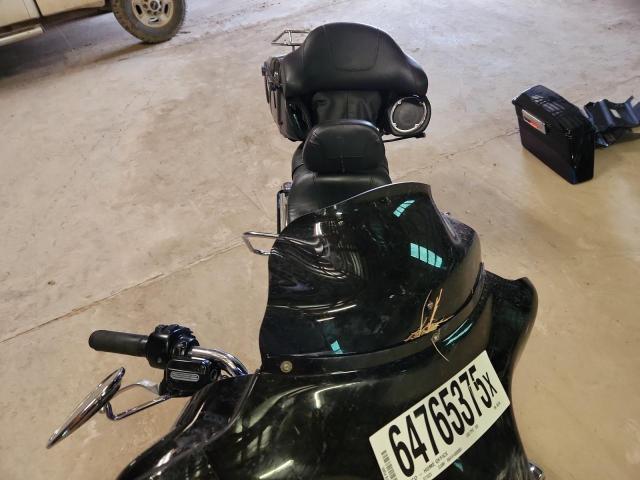 2010 HARLEY-DAVIDSON FLHTK 1HD1KEM18AB663156