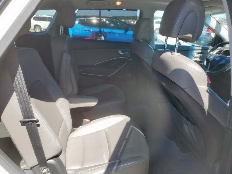 2017 HYUNDAI SANTA FE S KM8SR4HF4HU195132