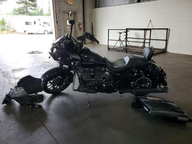 2018 HARLEY-DAVIDSON FLTRXS ROA 1HD1KTC16JB678924