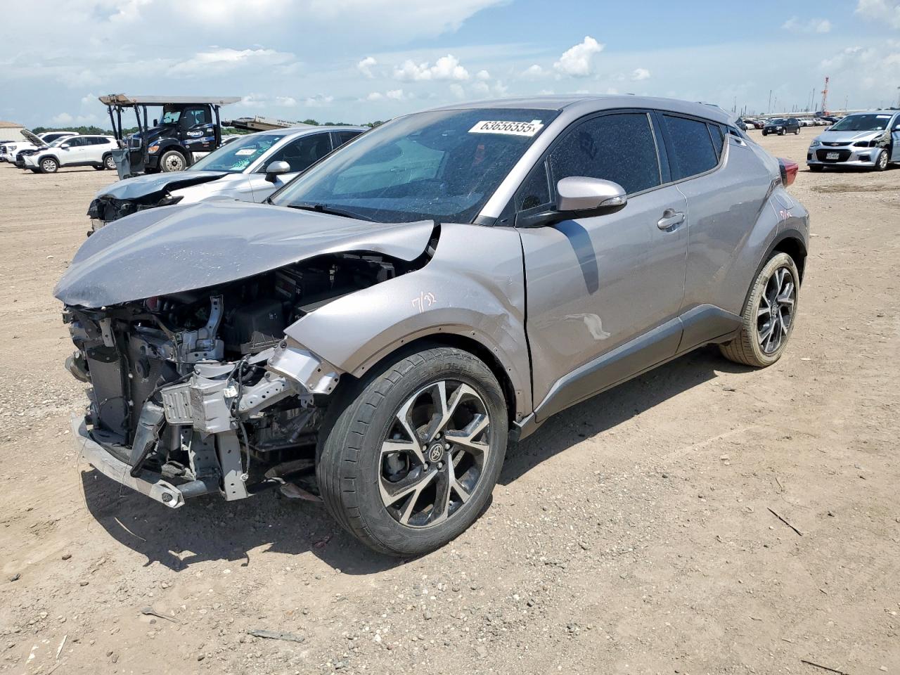TOYOTA C-HR XLE