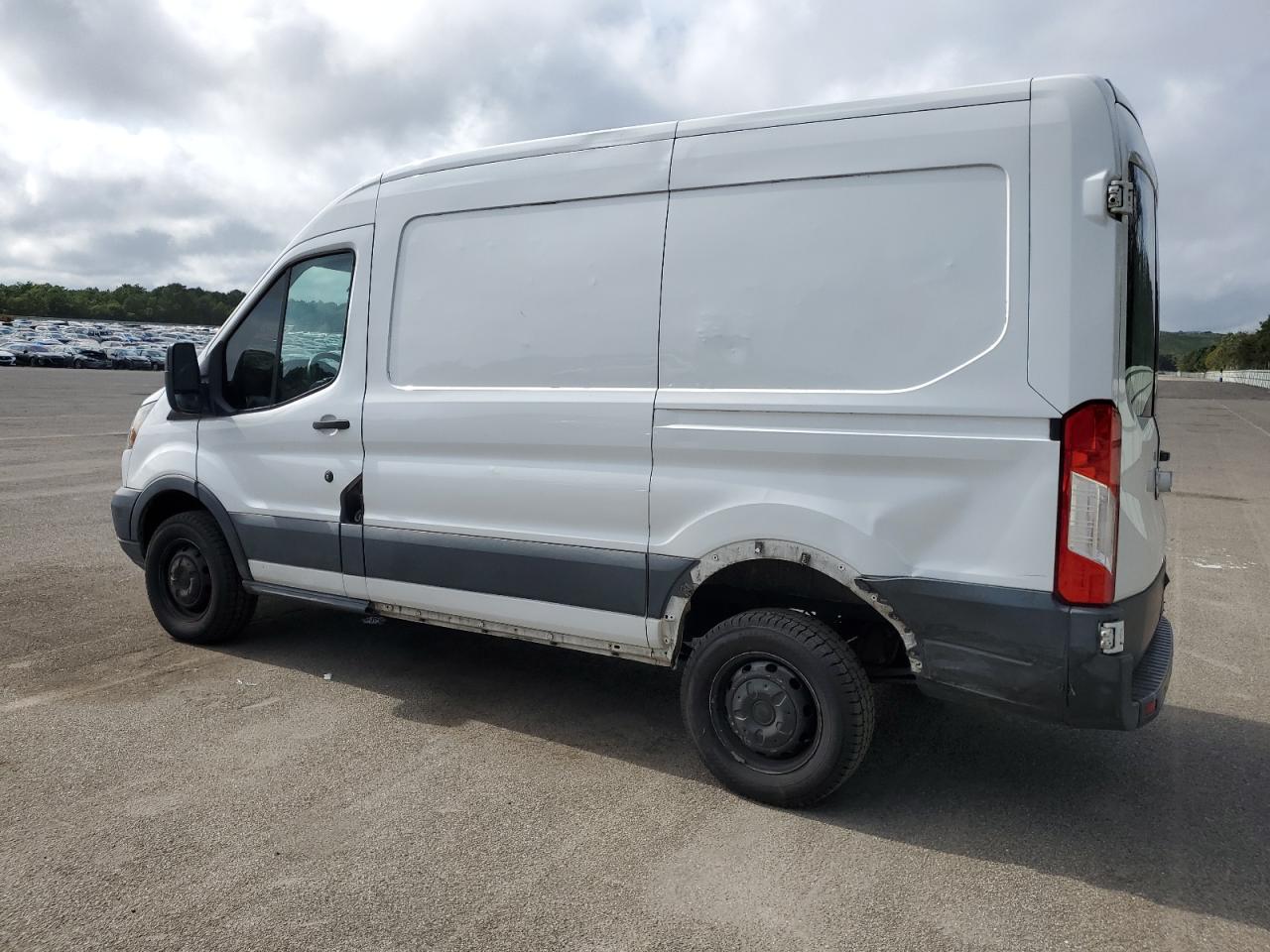 FORD TRANSIT T-250