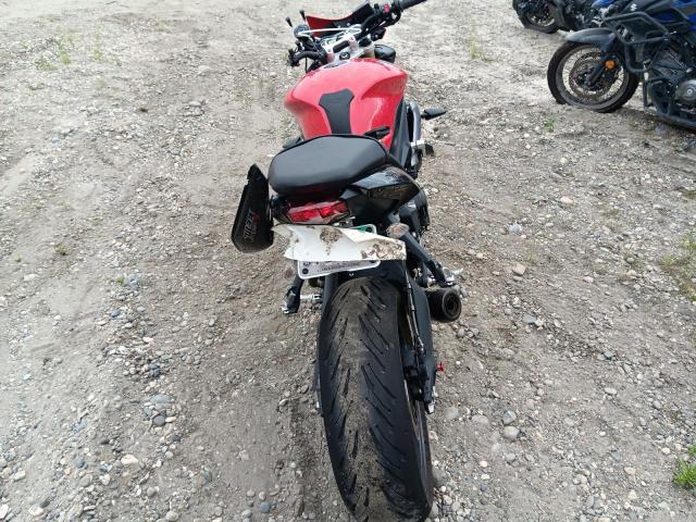 2015 TRIUMPH MOTORCYCLE STREET TRI SMTL02NE0FT671383