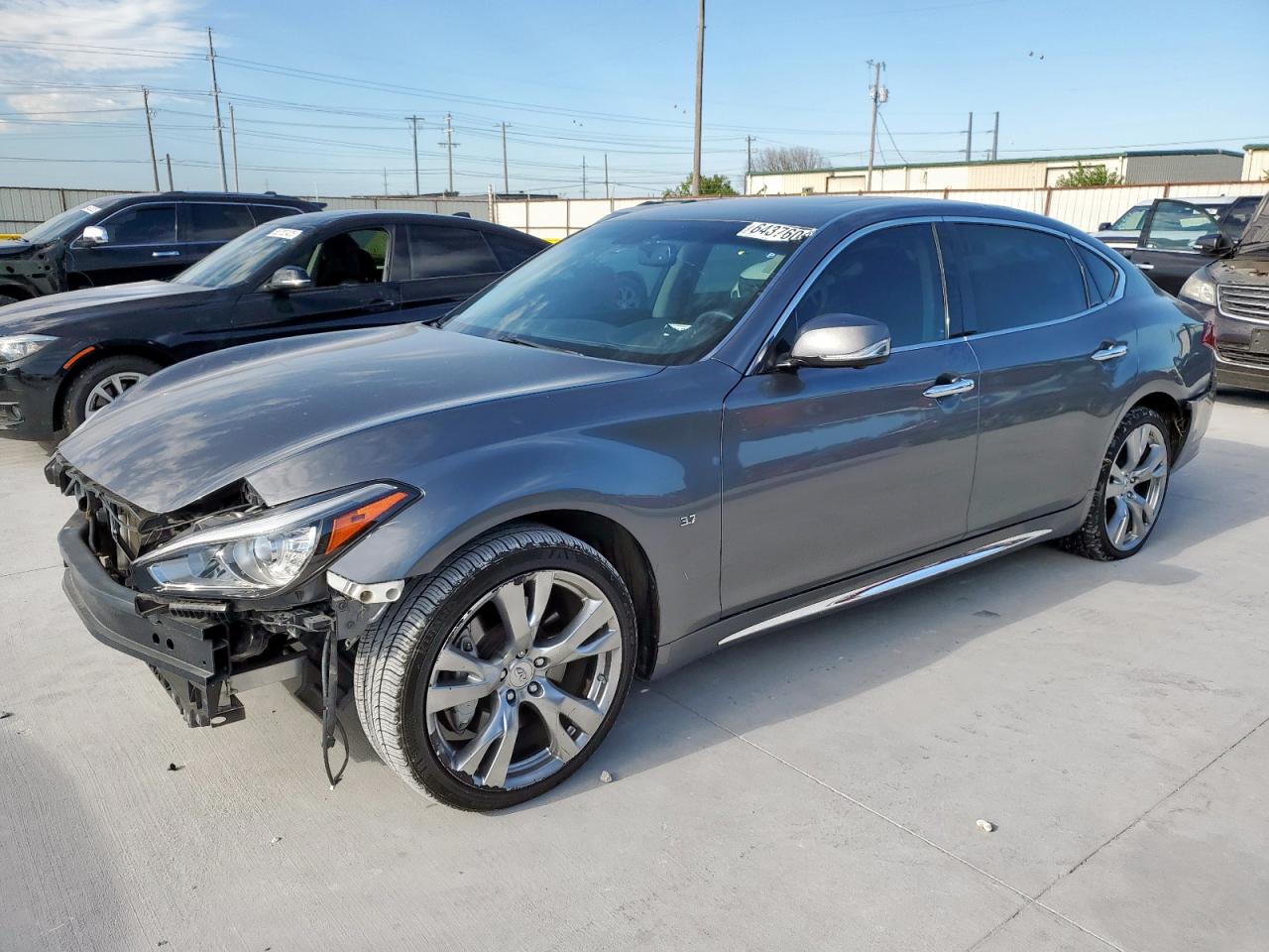 INFINITI Q70 3.7 LUXE