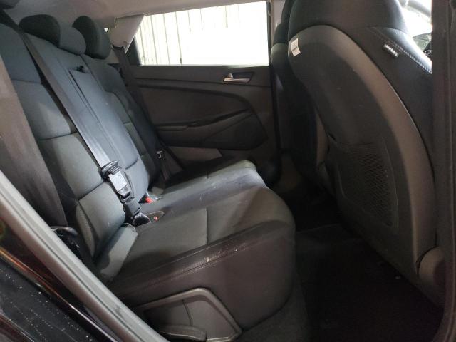 2018 HYUNDAI TUCSON SE KM8J23A42JU812245