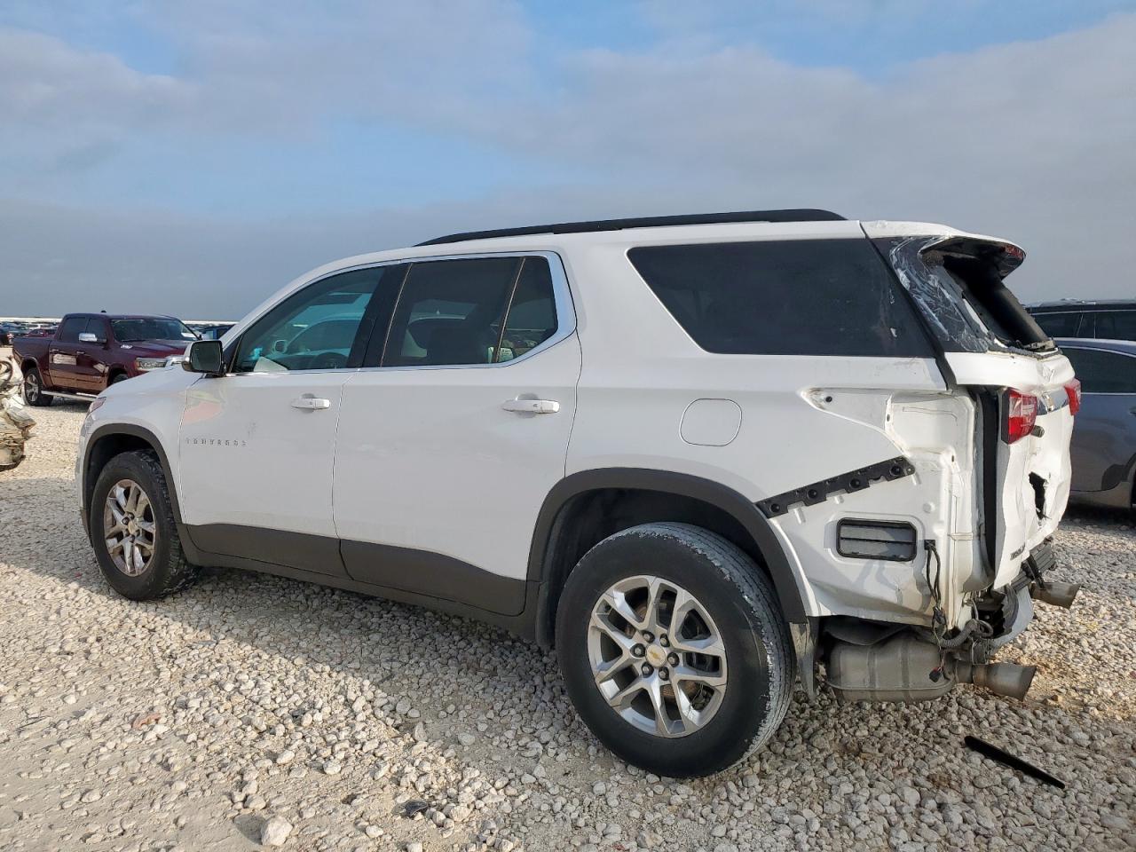 CHEVROLET TRAVERSE LT