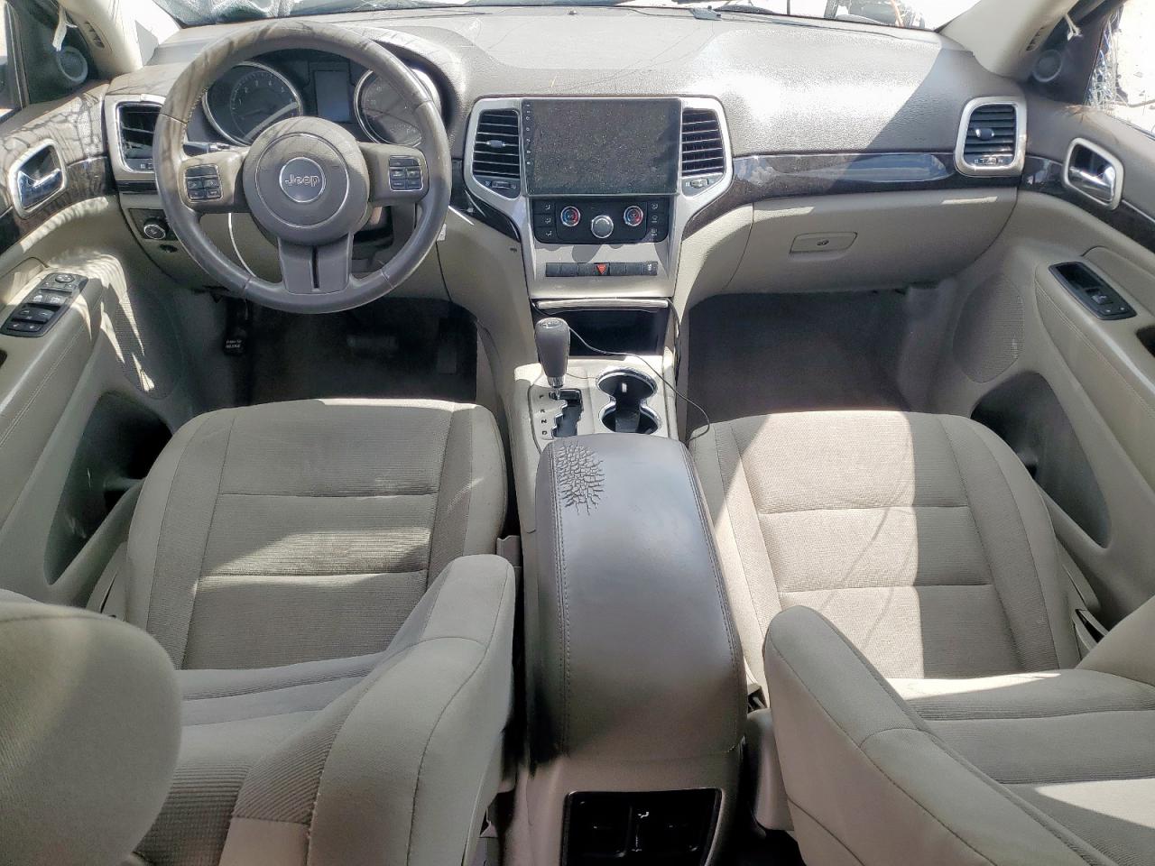 JEEP GRAND CHEROKEE LAREDO