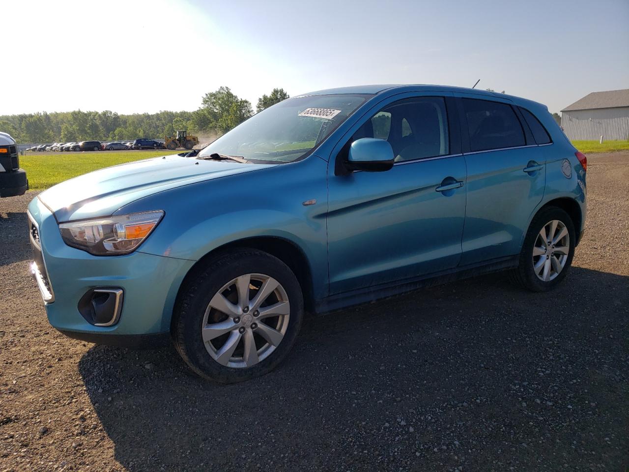 MITSUBISHI OUTLANDER SE