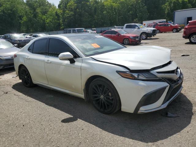 2021 TOYOTA CAMRY XSE 4T1K61AK2MU404327