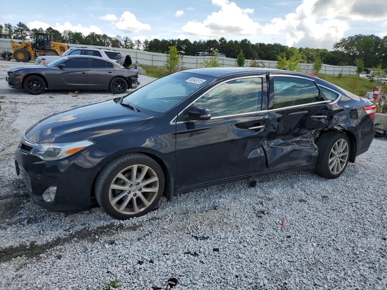 TOYOTA AVALON XLE