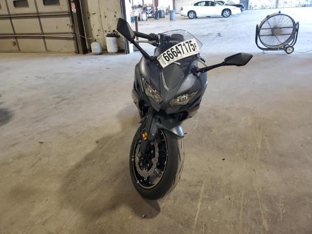 2024 KAWASAKI EX650 P ML5EXEP1XRDAC2101