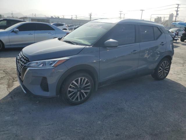 NISSAN KICKS SV