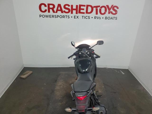 2011 HONDA CBR250 R MLHMC411XB5004311