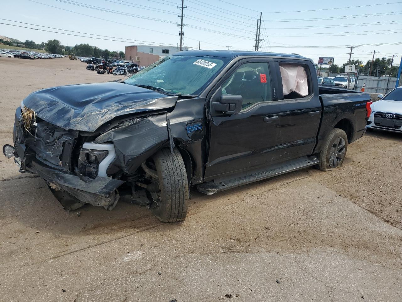 FORD F-150 LIGHTNING XLT