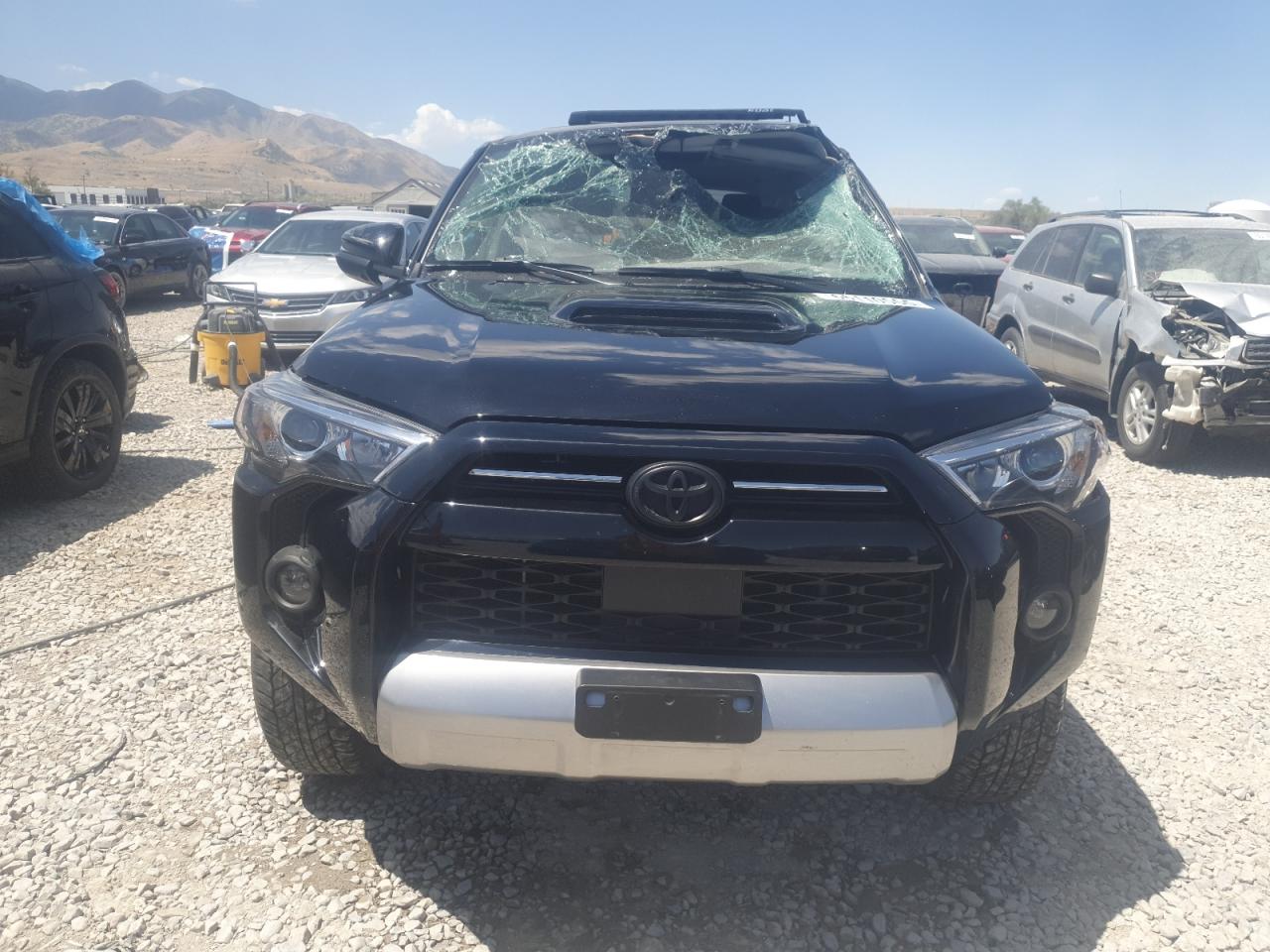 TOYOTA 4RUNNER SR5 PREMIUM