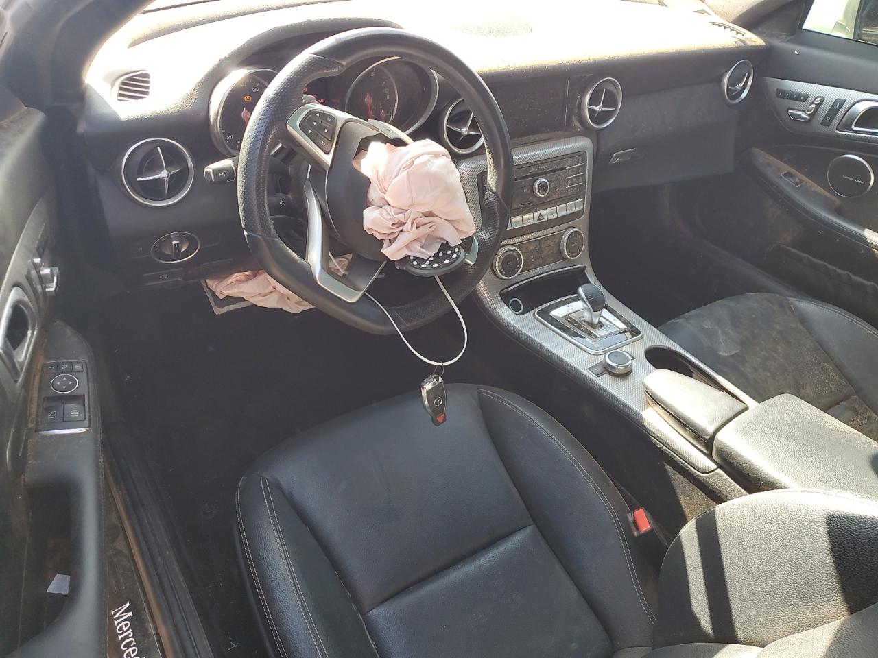 MERCEDES-BENZ SLC-CLASS 300