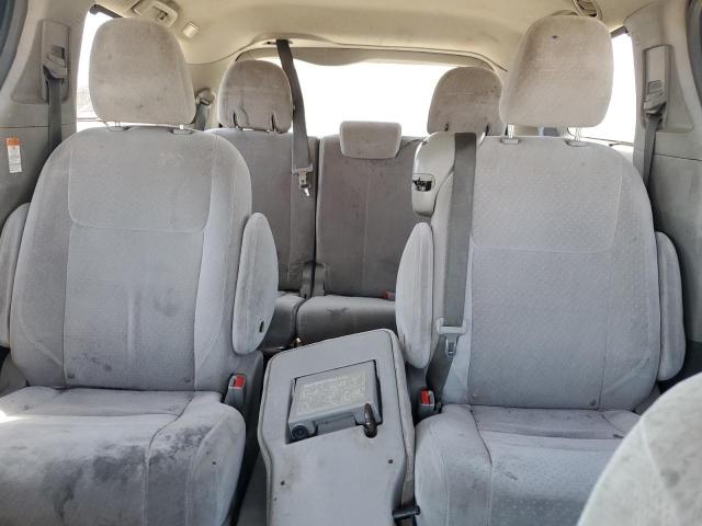 2017 TOYOTA SIENNA LE 5TDKZ3DC3HS820585