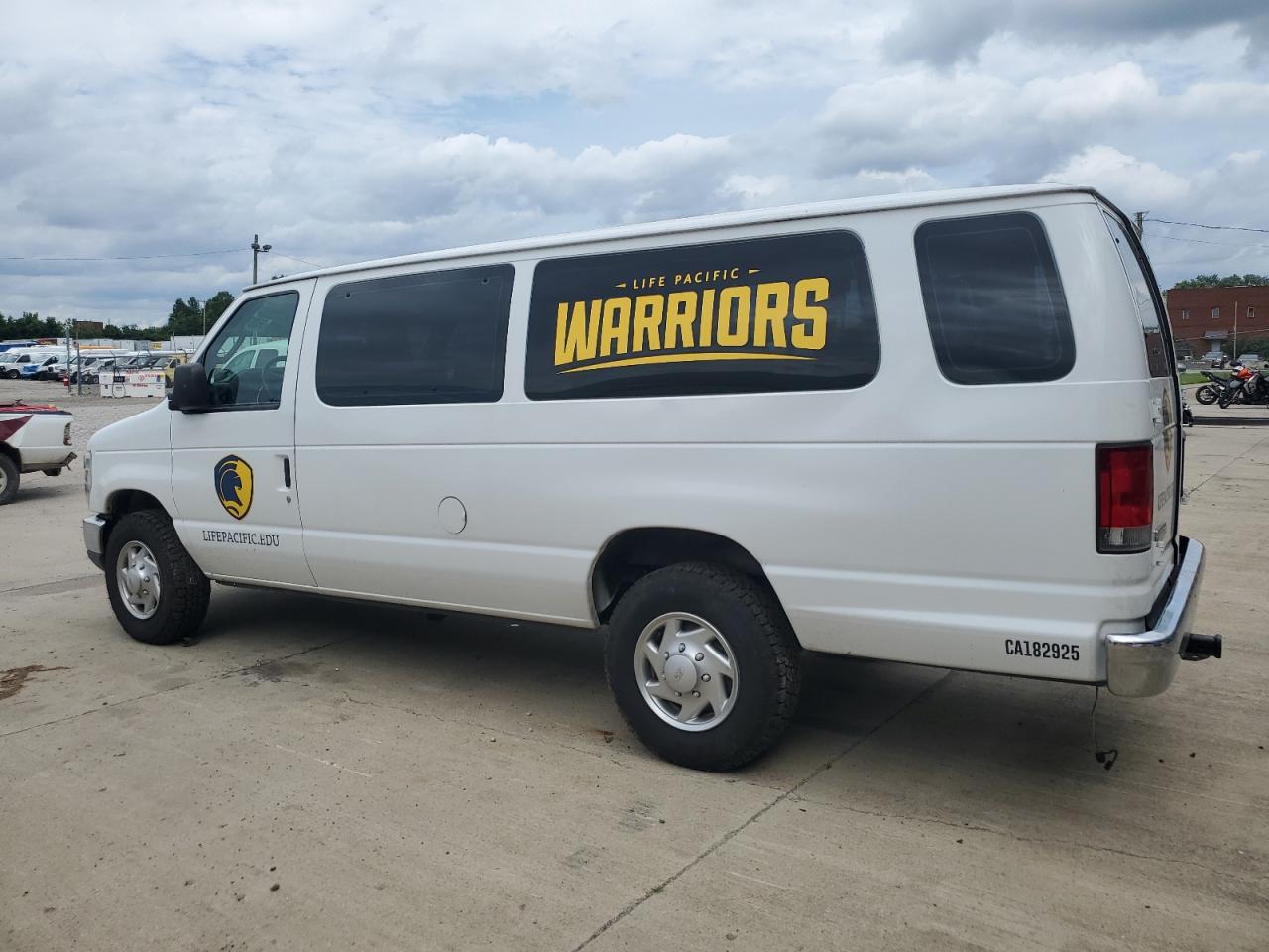 FORD ECONOLINE E350 SUPER DUTY WAGON