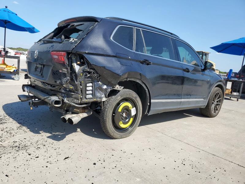 2018 VOLKSWAGEN TIGUAN SE - 3VV2B7AX5JM146496