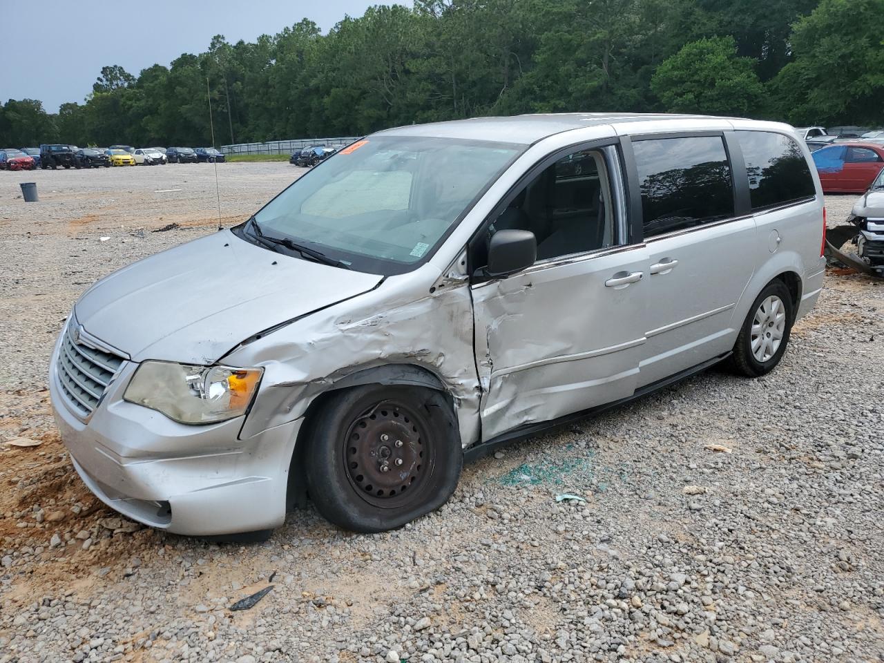 CHRYSLER TOWN & COUNTRY LX