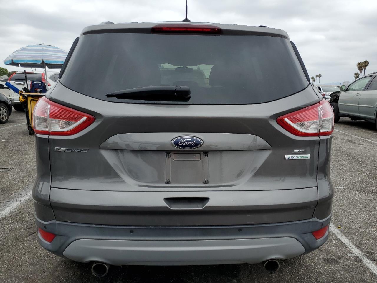 FORD ESCAPE SE
