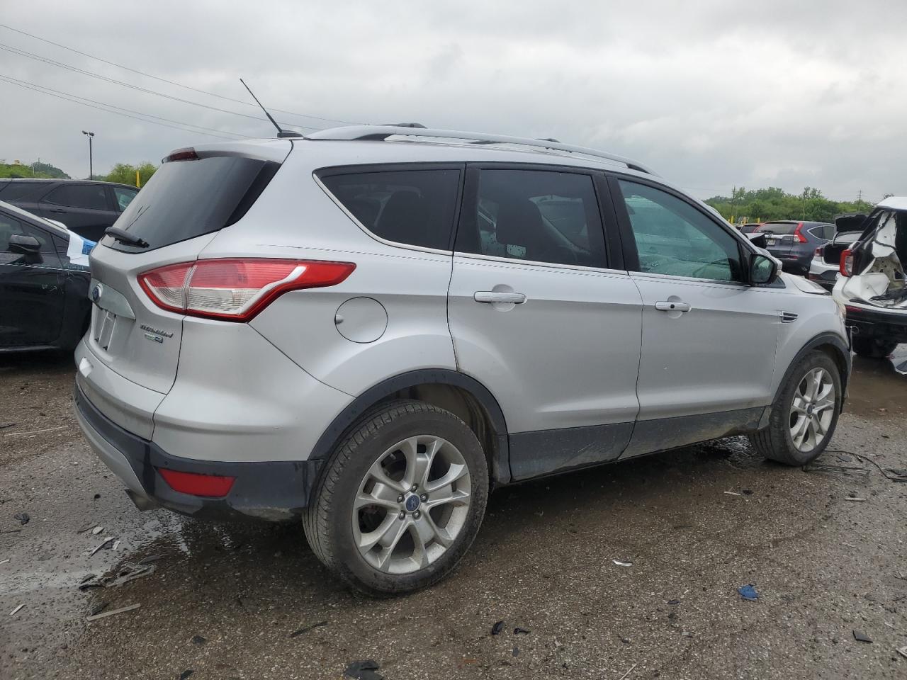 FORD ESCAPE TITANIUM