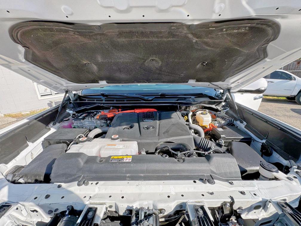 2024 TOYOTA TUNDRA CRE - 5TFJC5DB1RX052066