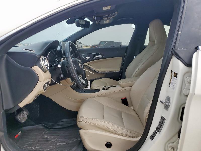 2015 MERCEDES-BENZ CLA 250 4M WDDSJ4GB7FN215929