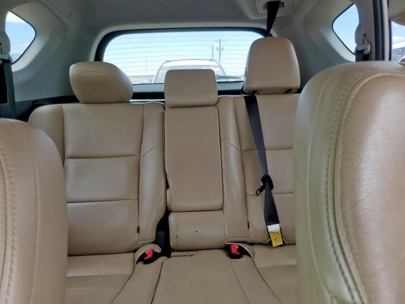 2015 TOYOTA RAV4 XLE - JTMWFREV4FD068546