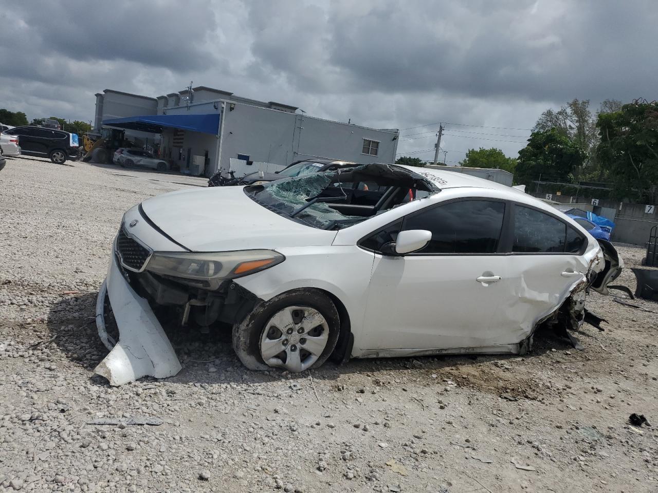 KIA FORTE LX