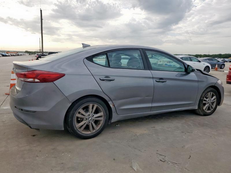 2018 HYUNDAI ELANTRA SE - 5NPD84LF0JH247606