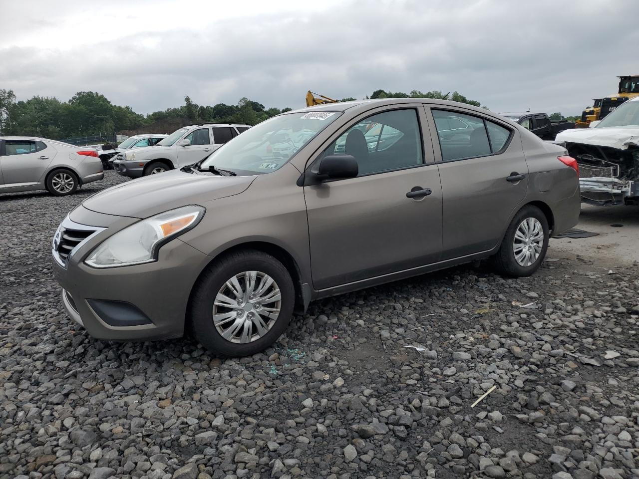 NISSAN VERSA S