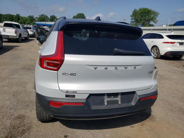2021 VOLVO XC40 T5 R- YV4162UM3M2502391