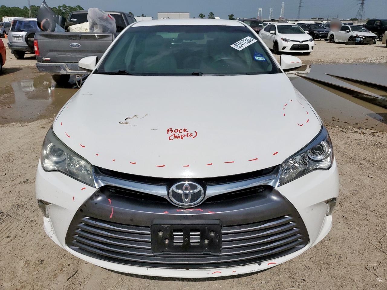 Toyota Camry le 2015