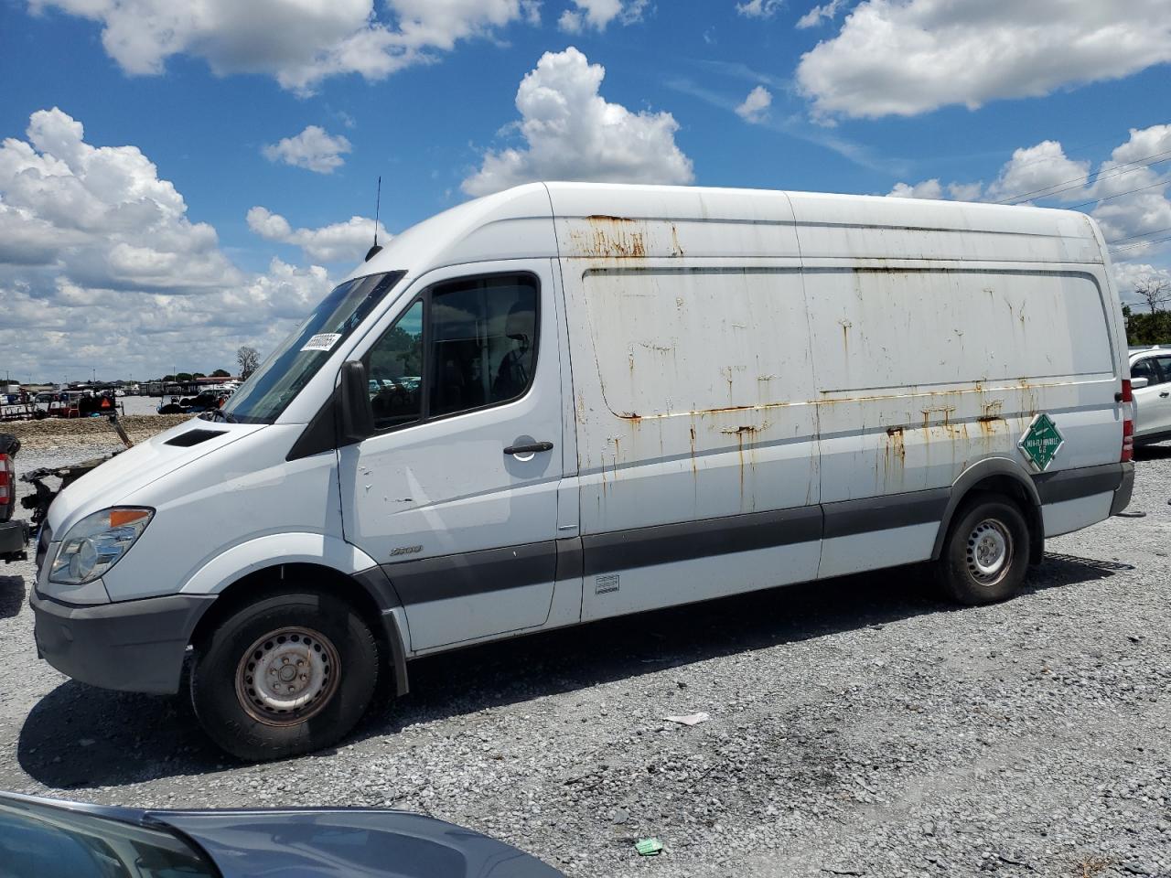 MERCEDES-BENZ SPRINTER 2500