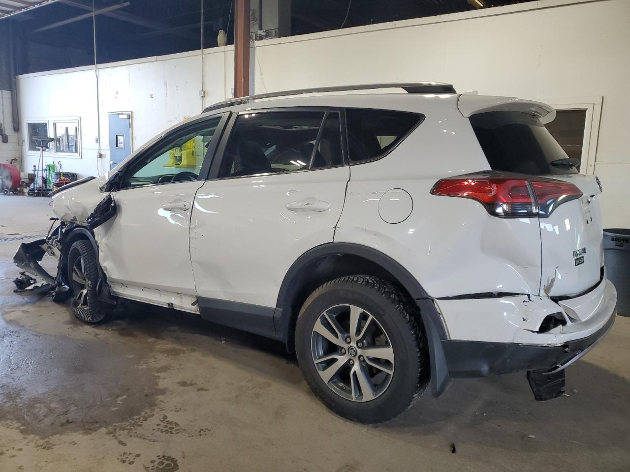 TOYOTA RAV4 XLE