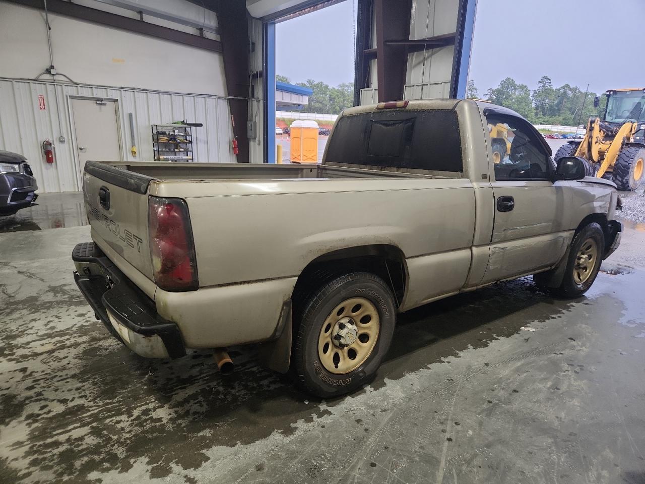 Chevrolet Silverado 2005