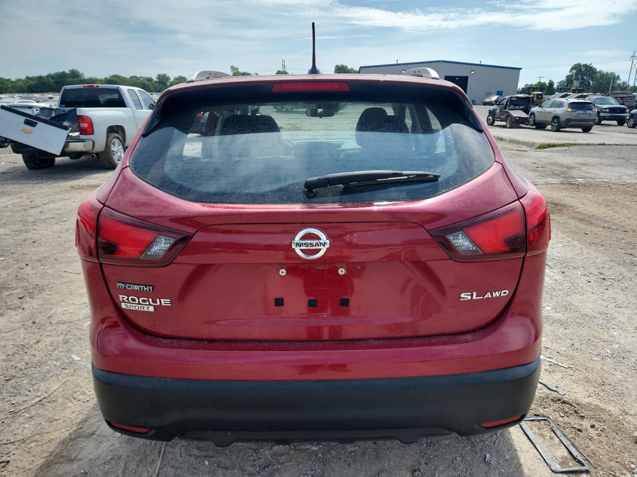 NISSAN ROGUE SPORT S