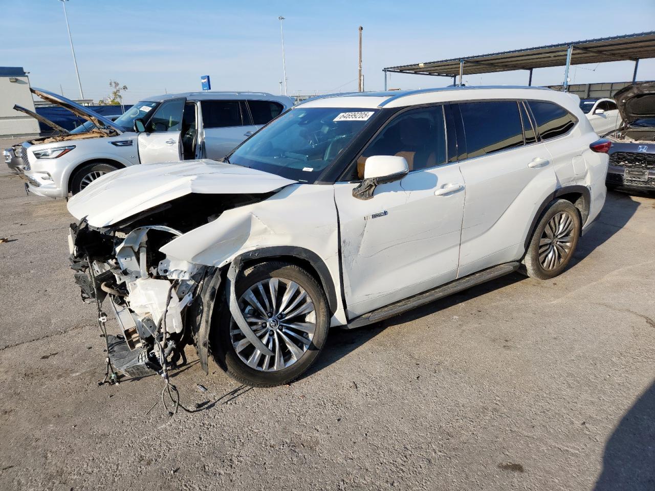 TOYOTA HIGHLANDER HYBRID PLATINUM