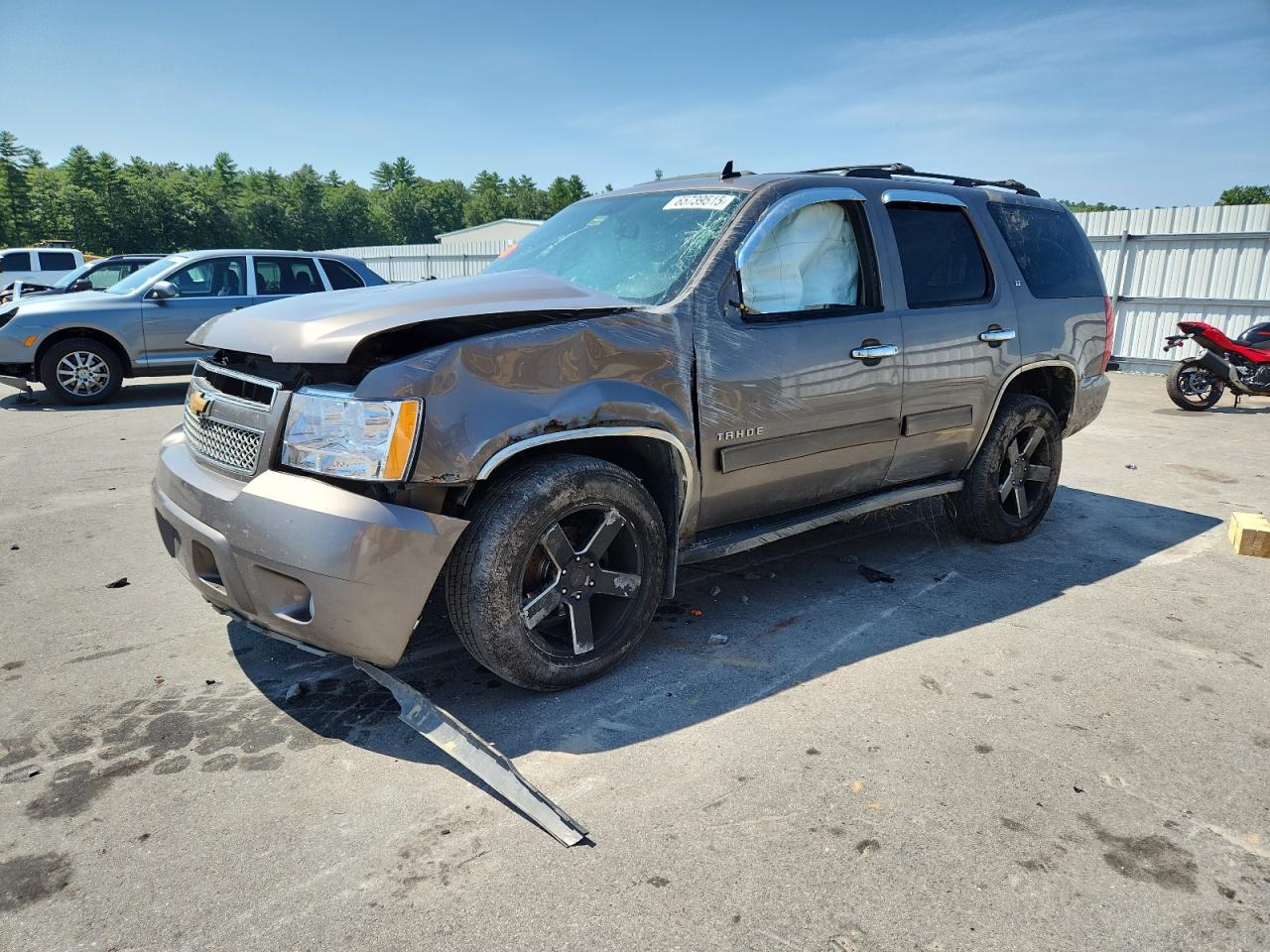 CHEVROLET TAHOE K1500 LT