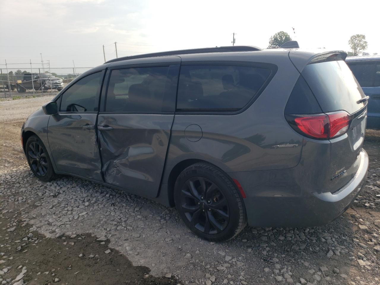 CHRYSLER PACIFICA TOURING L PLUS