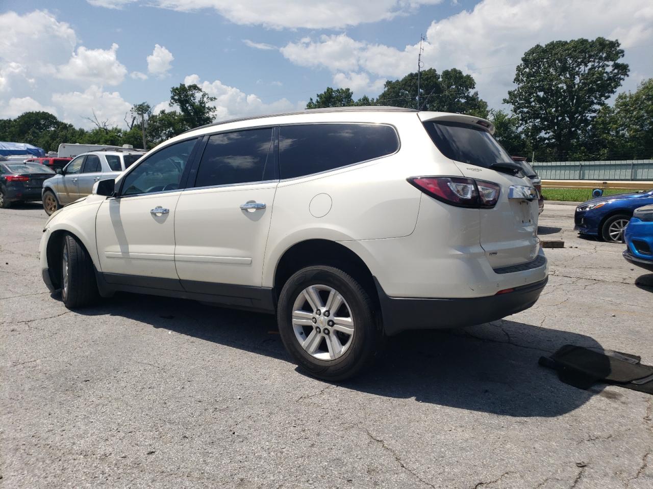 CHEVROLET TRAVERSE LT