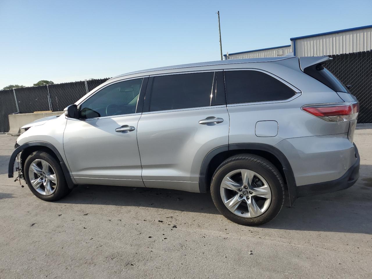 Toyota Highlander 2016
