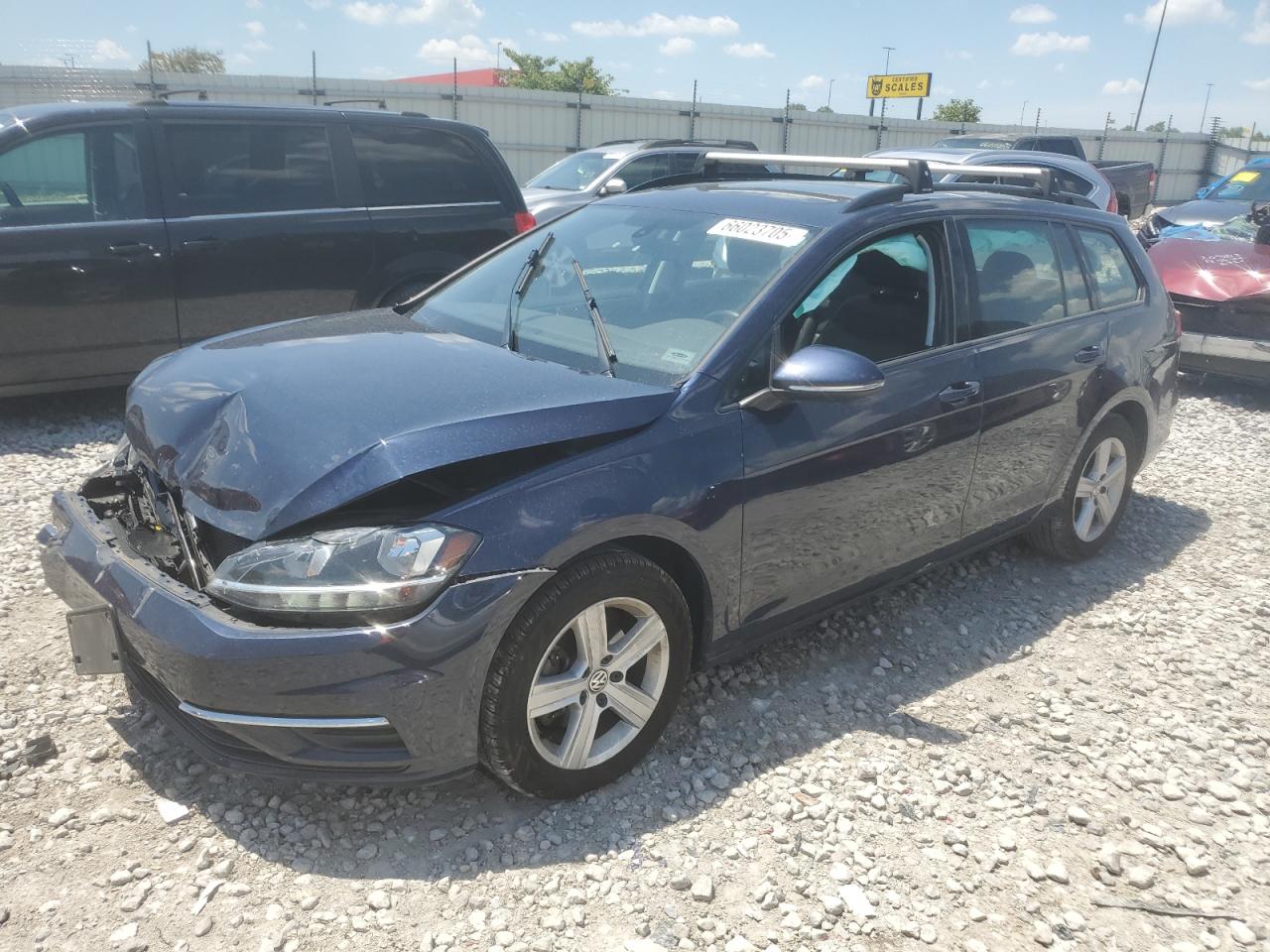 VOLKSWAGEN GOLF SPORTSVAN S