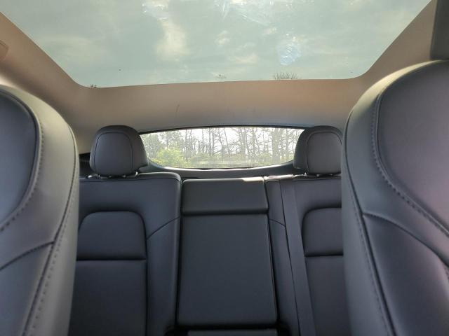 2024 TESLA MODEL Y 7SAYGDEE4RF090863
