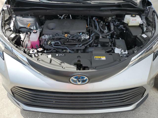 2025 TOYOTA SIENNA XLE 5TDYRKECXSS247940